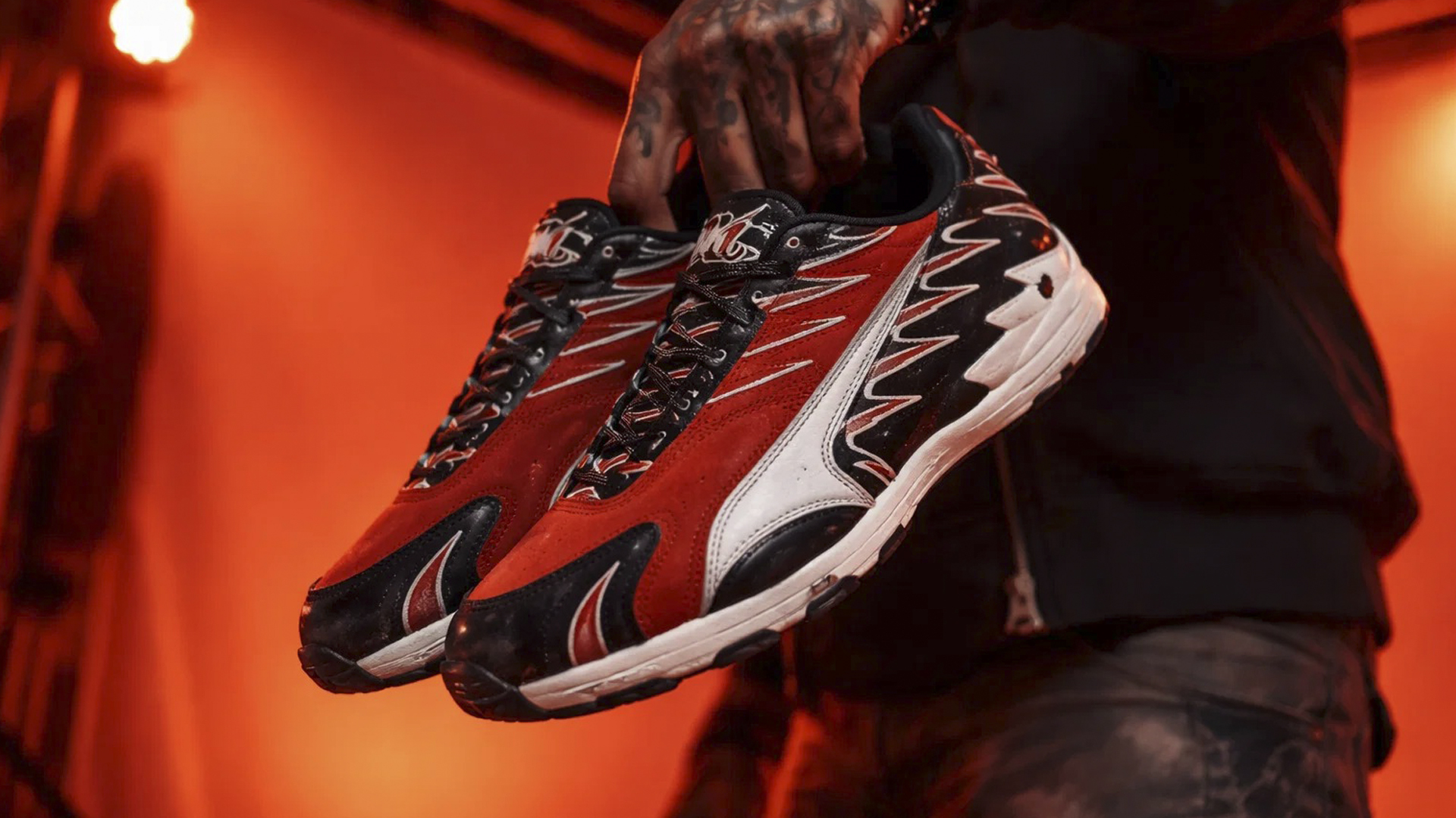 Кроссовки для вайперов: красные A$AP Rocky x Puma Inhale OG