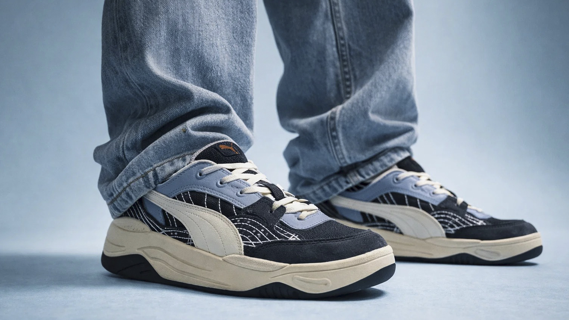 С какими штанами носить кроссовки дутыши