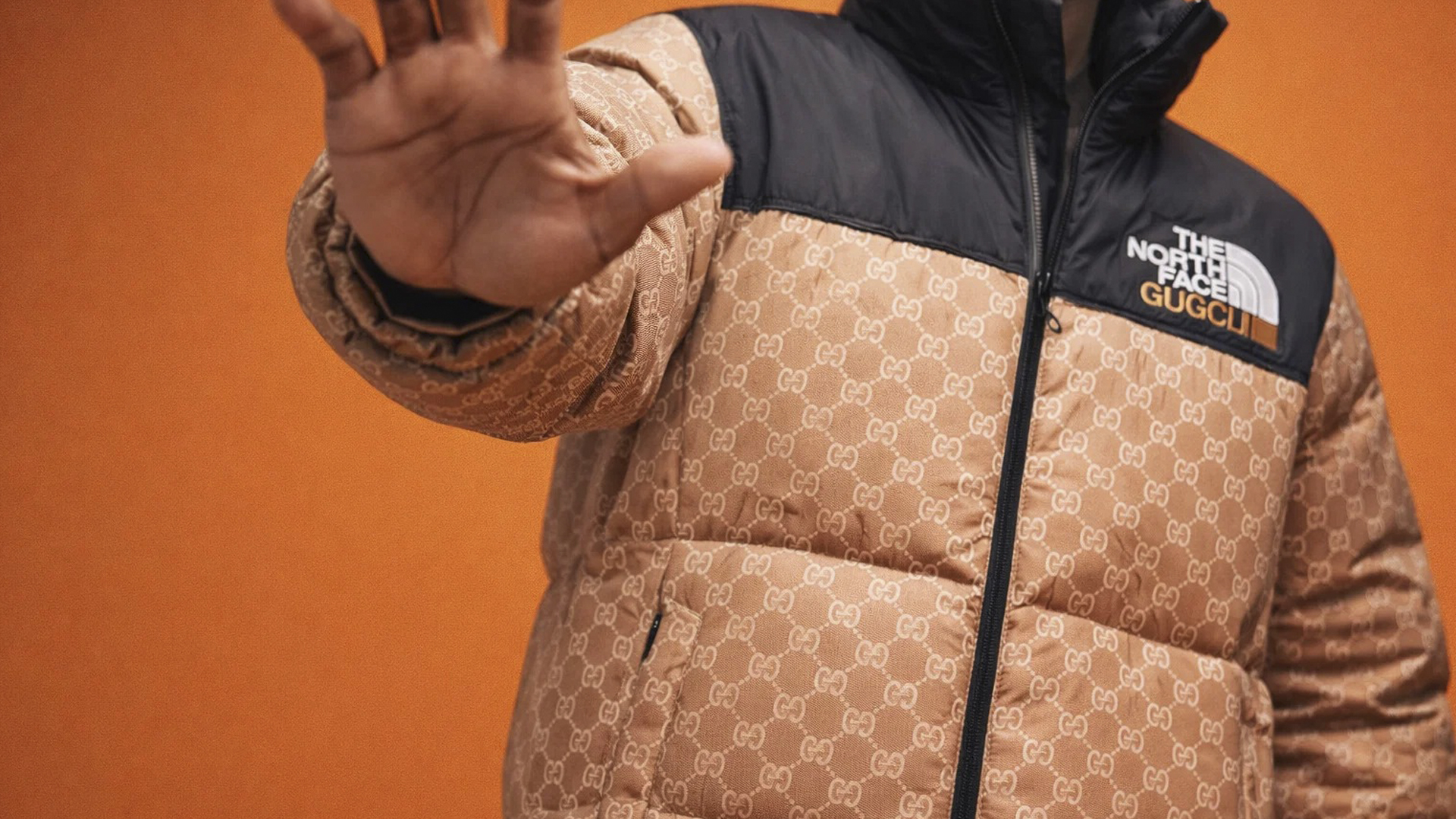 С чем носить куртку The North Face в 2026