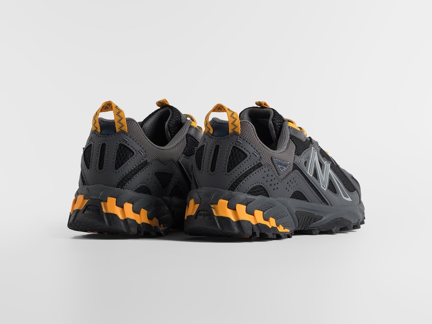 new balance 610 46877 4